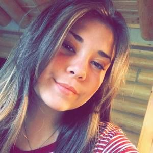 Meet your Posher, Emma-lee